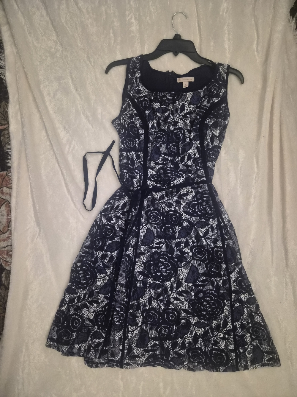 CB Established 1962 Navy White Lace Fit & Flare Dress Size 12 Wedding Guest - Picture 10 of 13